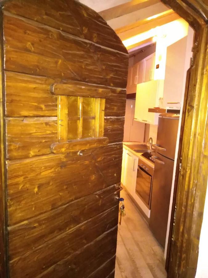 Appartamento In Casa D'Epoca Aosta Dış mekan fotoğraf